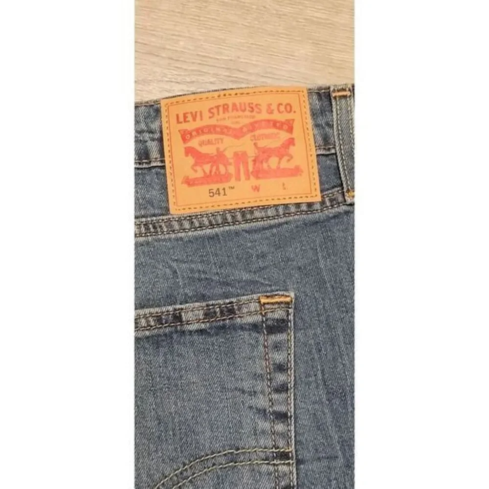 Levi's 541 Denim Blue Jeans Size W52 L30 See Photos‎